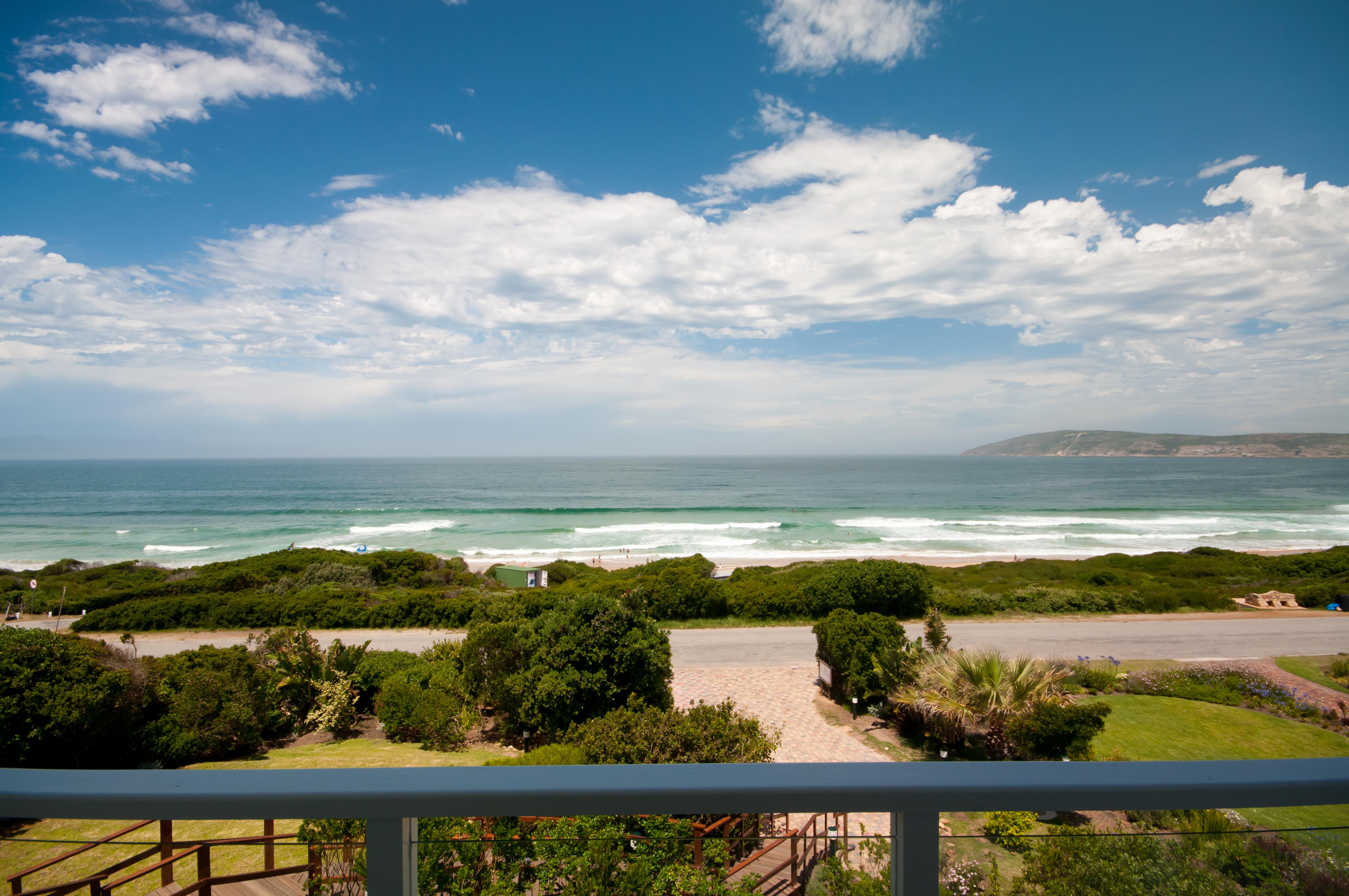 Lodge The Robberg - Lion Roars & *